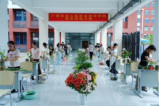 农业与生物工程学院：多彩职教周活动圆满收官——以技赋能，生动诠释“一技在手，一生无忧”